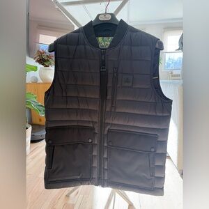 Moose Knuckles Men's Black Quilted Vest